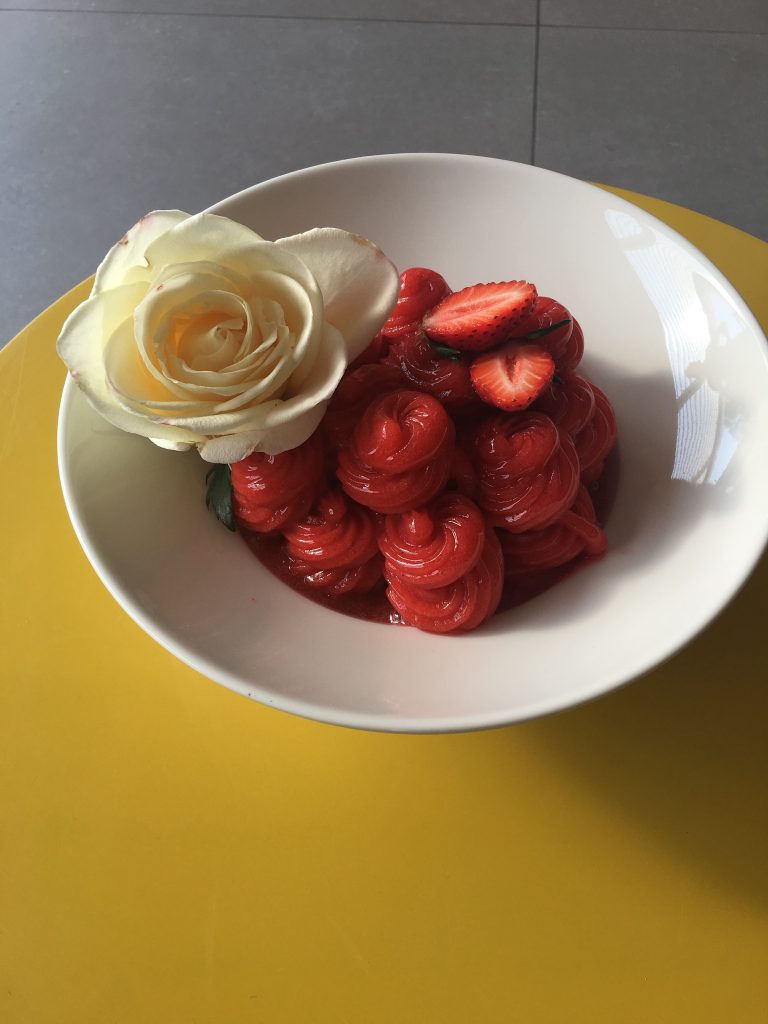 Quanti Petali Ha Una Rosa Rossa