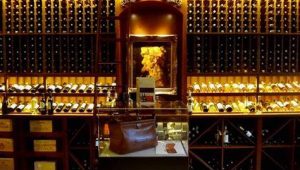 Immagine La tradizione de Les Grand Chais Monegasque: vini d’eccellenza e grandi etichette da tutto il mondo