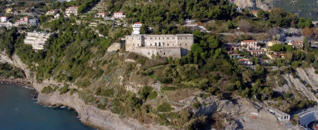 Immagine Journée Internationale de la Mémoire de la Shoah 2025. Le MAR de Ventimiglia commémore la Shoah avec Liber Theatrum