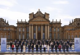 Immagine Le Ministre d’Etat représente Monaco à la 4ème réunion de la Communauté Politique  Européenne, au Palais de Blenheim (Oxfordshire, Royaume-Uni)