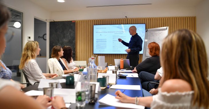 Immagine Les fonctionnaires et agents de l’Etat, sensibilisés aux techniques d’accueil