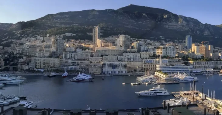 Immagine Ferragosto à Monte-Carlo : Que Faire pour une Journée de Luxe et de Spectacle