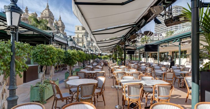 Immagine Où Faire un Apéritif sur la Côte d’Azur : Élégance et Détente avec Vue