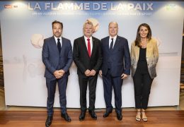 Immagine Projection du documentaire «La flamme de la paix – Peace and Sport à travers le monde»