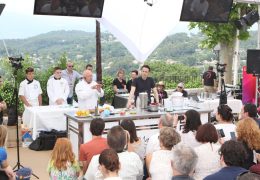 Immagine “Les Etoiles de Mougins”: The International Gastronomy Festival 2024