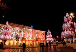 Immagine La Grande Parade de Noël de Nice 2024: un evento magico nel cuore della città