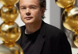 Immagine Cannes: Jean-Michel Othoniel incanta con “Poussière d’étoiles” alla Malmaison