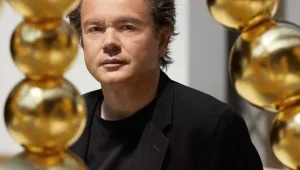 Immagine Cannes: Jean-Michel Othoniel Enchants with “Poussière d’étoiles” at La Malmaison
