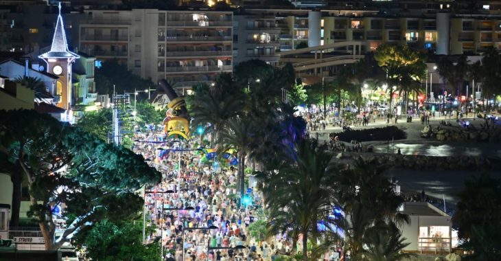 Immagine “Promenade en Fête”: Cagnes-sur-Mer si Trasforma in una Festa sotto le Stelle