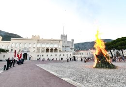 Immagine Monaco ravive la flamme de la tradition : la Fête de la Saint-Jean entre foi, folklore et convivialité