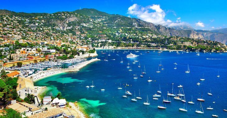 Immagine Agosto 2025 sulla Costa Azzurra: un mese di festival, luci e cultura