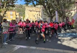 Immagine Les Roses du Sud: Pedalando per la vita, insieme contro il cancro al seno