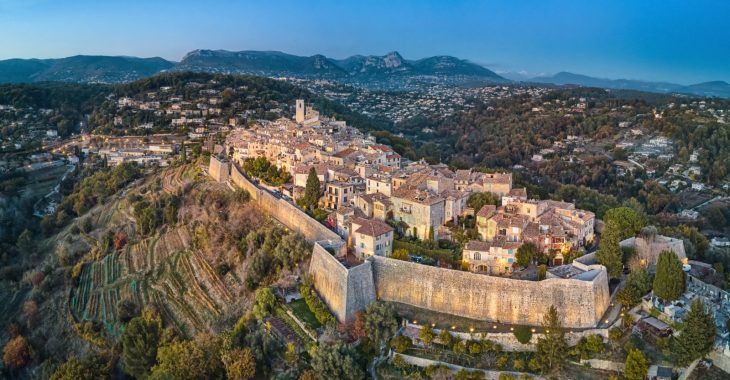 Immagine Saint-Paul de Vence in festa: l’autunno si accende tra sapori, tradizioni e magia sotto le stelle
