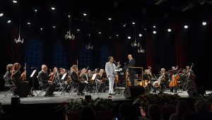 Immagine Concerto di Natale 2025 a Monaco: una serata di musica, emozioni e auguri con il Com.It.Es.
