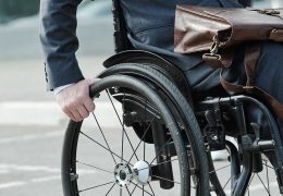 Immagine Grasse abbraccia la diversità: il Forum du Handicap trasforma la città in un laboratorio di inclusione