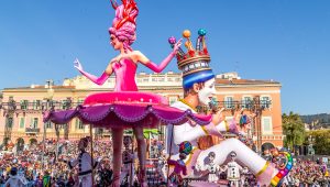 Immagine Vive la Reine: il Carnevale di Nizza cambia volto