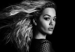 Immagine Rita Ora Takes Over the Alps: The BIG ART Festival Lights Up St. Moritz