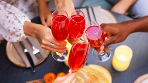 Immagine Musique et convivialité à la Condamine : l’Apéro Musique Live anime le marché