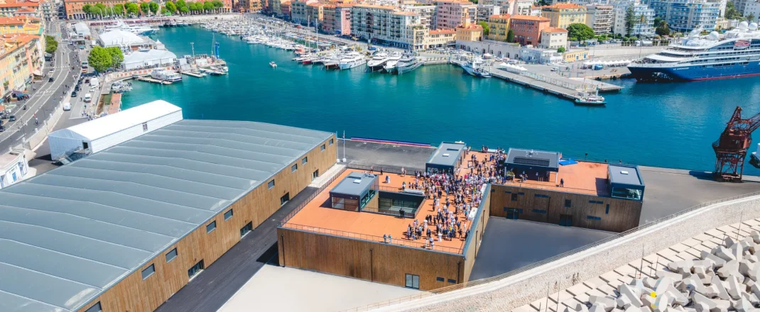 Immagine Nizza apre le porte al lavoro nel turismo: oltre 1.200 posti disponibili