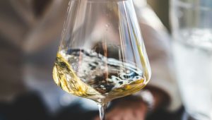 Immagine Wine Tastings in Menton 2026: Evening Food & Wine Experience with Citrus Wines and Provençal Tradition