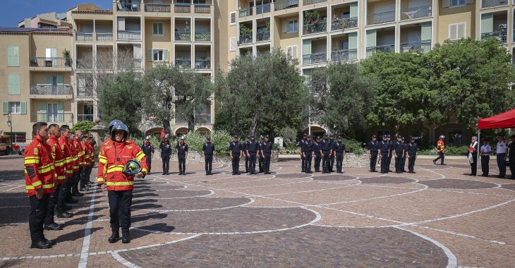 Immagine Monaco: Helmet Ceremony for Nine New Recruits of the Corps des Sapeurs-Pompiers