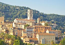 Immagine Grasse celebra gli 80 anni della Festa del Gelsomino: tre giorni di eventi, carri fioriti e tradizioni nel cuore della Costa Azzurra