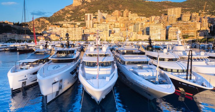 Immagine Monaco Yacht Show 2026: al via il montaggio delle strutture, modifiche a traffico e parcheggi Immagine Monaco Yacht Show 2026: al via il montaggio delle strutture, modifiche a traffico e parcheggi