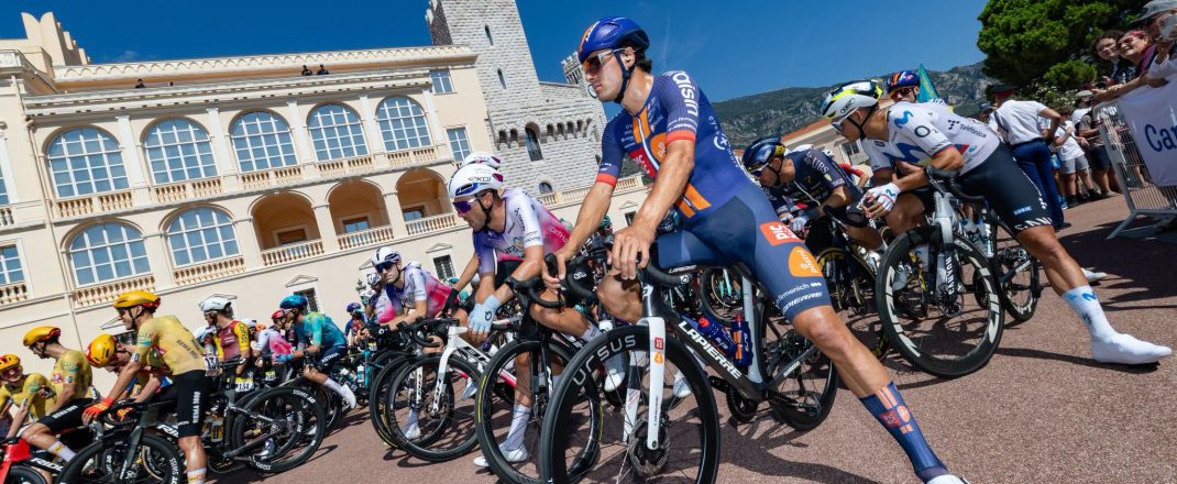Immagine Vuelta 2026, Monaco entra nella storia dei tre Grandi Giri