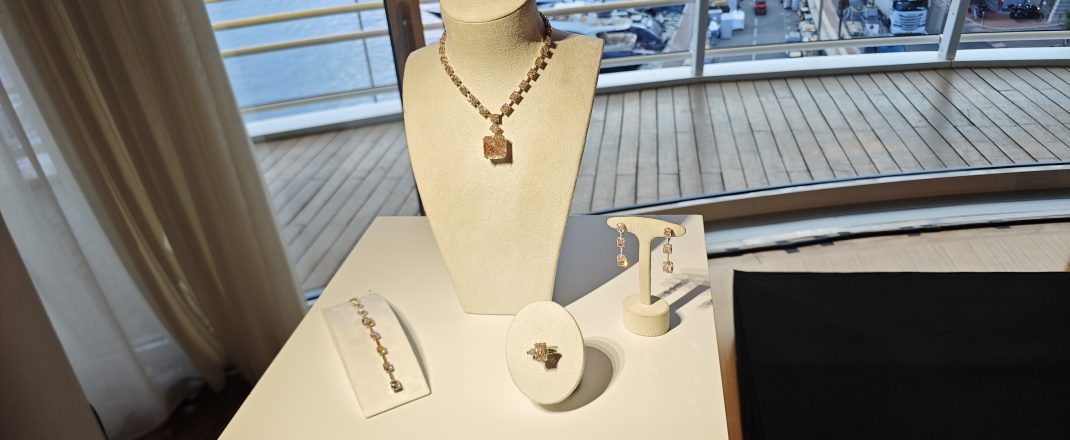Immagine Hessa, il diamante rosa da Guinness World Records debutta a Monaco: 75,25 carati tra alta gioielleria e innovazione