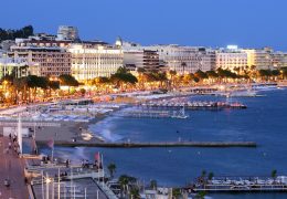 Immagine Cannes, il Suquet prolunga l’estate: quattro serate tra musica, aperitivi e gastronomia a settembre