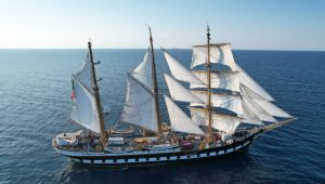 Immagine Les navires Palinuro et Stella Polare à Imperia: la Marine italienne au rendez-vous des Voiles d’Époque 2026